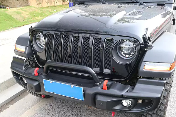 Picture of a 10th Anniversary Mopar Rubicon Style Front Bumper (Large angle Corner ,Parking Sensor compatible, with U-Bar) for Jeep Wrangler JL & Gladiator JT  Number 4