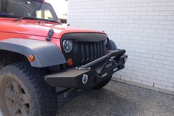 Picture of a JW0900 Style LED Power Steel Front Winch Bull Bar Number 2