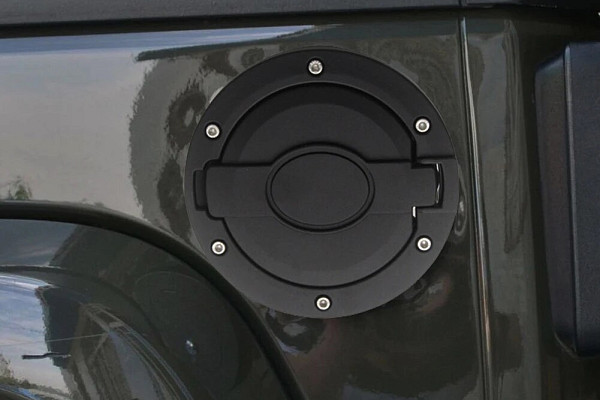 Picture of a Jeep Wrangler JK  Round Type Gas Tank Cap Cover Aluminum Number 7