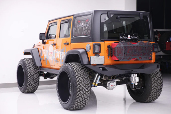 Picture of a Jeep  Wrangler JK TF Blade II  Stylish Rear Bar  with lights (steel) Number 2