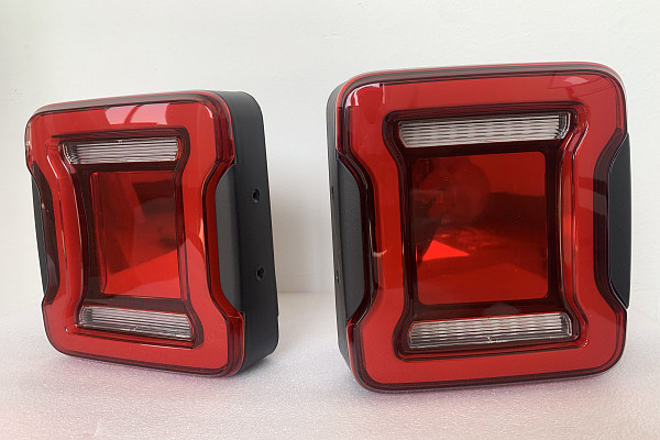 Picture of a Jeep Wrangler JL Tunnel Effect Tail Light 5009 (Pair)