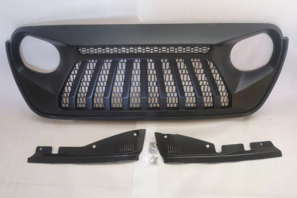 Picture of a Jeep Wrangler JL &  Gladiator JT Grill with mesh 1014 Number 3