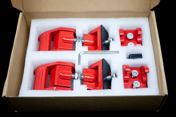 Picture of a Heavy Duty Bonnet Hood Lock Catch Kit (Red) Number 2