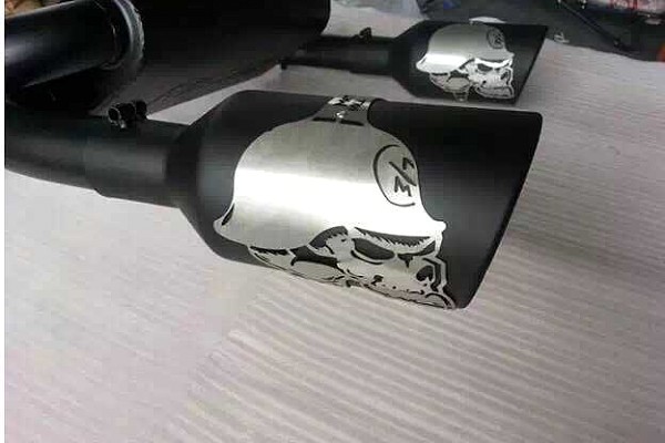 Picture of a Jeep Wrangler JK Gibson Skull Exhaust Style Stainless Dual Exhaust Muffler System