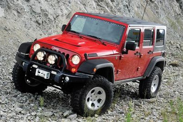 Picture of a AEV Style FRP Bonnet Front Hood Body Kit